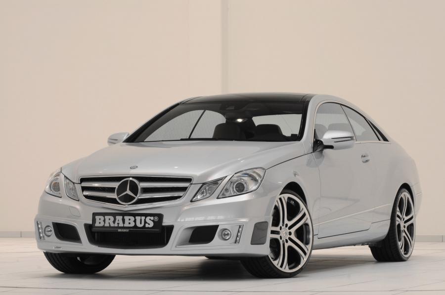  Mercedes-Benz E-Class Coupe by Brabus 2009 года  (фото 13 из 23)